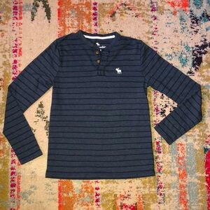 Abercrombie kids long sleeve tee